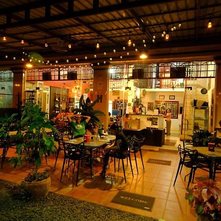 Route 76 Guest House Sen Monourom Esterno foto